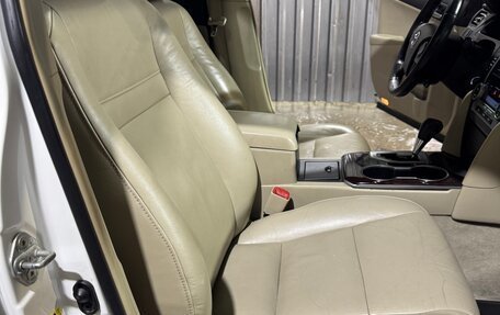 Toyota Camry, 2012 год, 1 100 000 рублей, 22 фотография