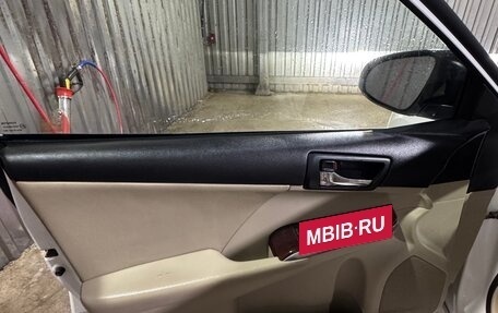 Toyota Camry, 2012 год, 1 100 000 рублей, 21 фотография