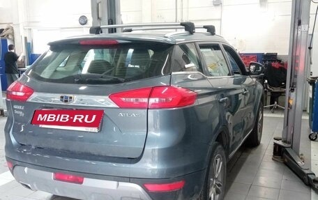 Geely Atlas I, 2018 год, 1 250 000 рублей, 3 фотография