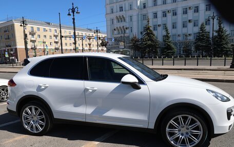 Porsche Cayenne III, 2015 год, 4 199 000 рублей, 20 фотография