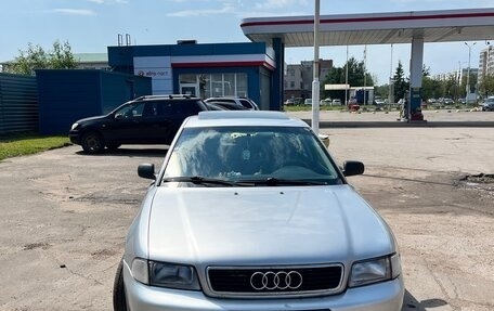 Audi A4, 1996 год, 220 000 рублей, 2 фотография