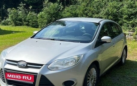 Ford Focus III, 2011 год, 800 000 рублей, 2 фотография