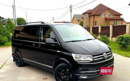 Volkswagen Multivan T6 рестайлинг, 2015 год, 4 250 000 рублей, 5 фотография