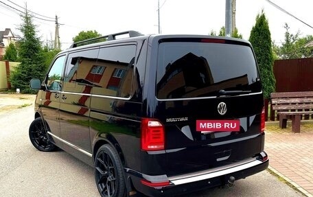 Volkswagen Multivan T6 рестайлинг, 2015 год, 4 250 000 рублей, 8 фотография