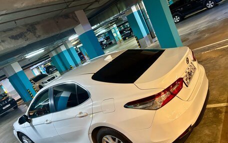 Toyota Camry, 2019 год, 1 750 000 рублей, 4 фотография