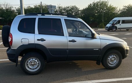 Chevrolet Niva I рестайлинг, 2012 год, 580 000 рублей, 8 фотография