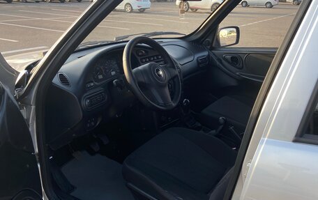 Chevrolet Niva I рестайлинг, 2012 год, 580 000 рублей, 9 фотография