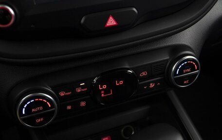 KIA Soul II рестайлинг, 2019 год, 1 985 700 рублей, 19 фотография
