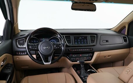 KIA Carnival III, 2019 год, 2 997 500 рублей, 5 фотография