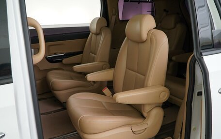 KIA Carnival III, 2019 год, 2 997 500 рублей, 8 фотография