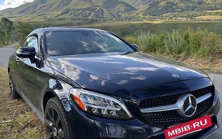 Mercedes-Benz C-Класс, 2019 год, 3 200 000 рублей, 2 фотография