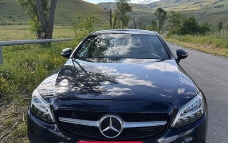 Mercedes-Benz C-Класс, 2019 год, 3 200 000 рублей, 9 фотография