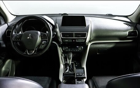 Mitsubishi Eclipse Cross, 2018 год, 1 850 000 рублей, 9 фотография