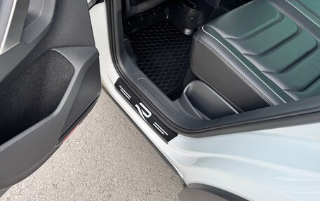 Volkswagen Tiguan II, 2021 год, 3 750 000 рублей, 27 фотография