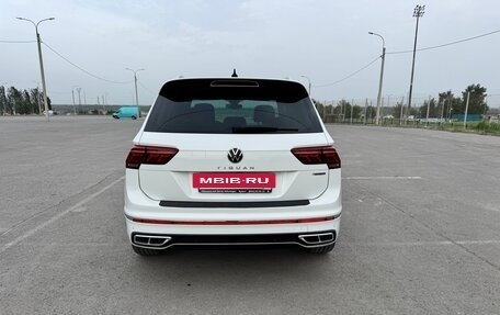 Volkswagen Tiguan II, 2021 год, 3 750 000 рублей, 15 фотография