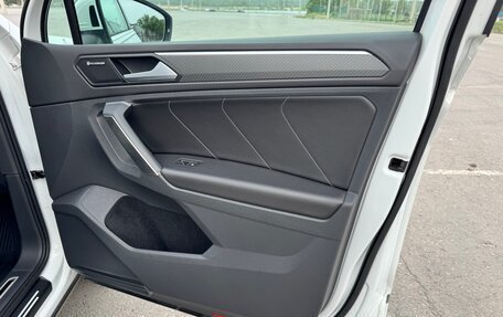 Volkswagen Tiguan II, 2021 год, 3 750 000 рублей, 31 фотография
