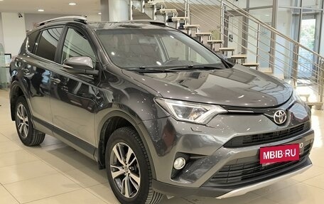 Toyota RAV4, 2016 год, 1 650 000 рублей, 3 фотография