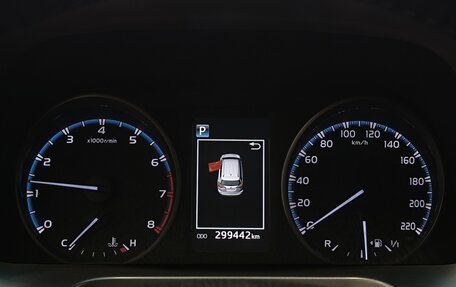 Toyota RAV4, 2016 год, 1 650 000 рублей, 16 фотография