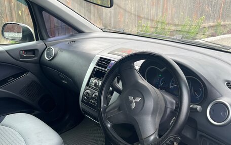 Mitsubishi Colt VI рестайлинг, 2004 год, 350 000 рублей, 7 фотография