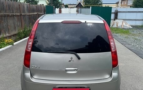 Mitsubishi Colt VI рестайлинг, 2004 год, 350 000 рублей, 5 фотография