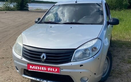 Renault Sandero I, 2014 год, 570 000 рублей, 1 фотография