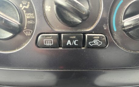 Mitsubishi Colt VI рестайлинг, 2004 год, 350 000 рублей, 13 фотография