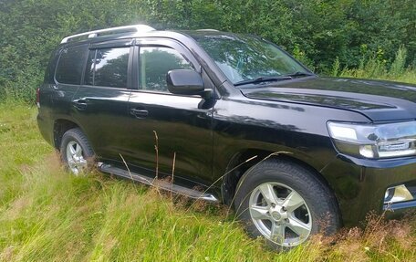 Toyota Land Cruiser 200, 2008 год, 2 450 000 рублей, 17 фотография