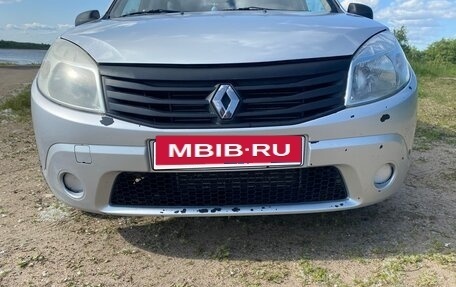 Renault Sandero I, 2014 год, 570 000 рублей, 2 фотография