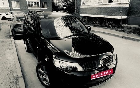 Mitsubishi Outlander III рестайлинг 3, 2008 год, 1 050 000 рублей, 1 фотография