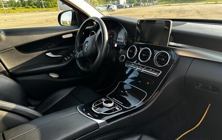 Mercedes-Benz C-Класс, 2016 год, 2 380 000 рублей, 13 фотография