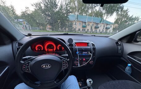 KIA cee'd I рестайлинг, 2008 год, 550 000 рублей, 13 фотография