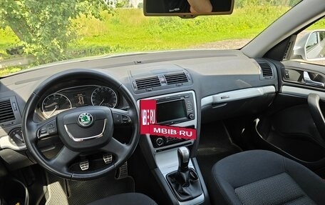 Skoda Octavia, 2011 год, 1 150 000 рублей, 10 фотография