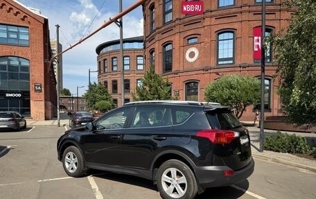 Toyota RAV4, 2014 год, 1 950 000 рублей, 3 фотография