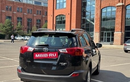 Toyota RAV4, 2014 год, 1 950 000 рублей, 4 фотография