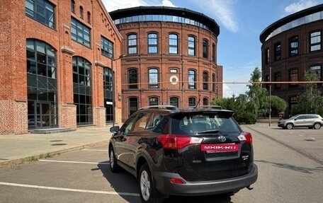 Toyota RAV4, 2014 год, 1 950 000 рублей, 8 фотография