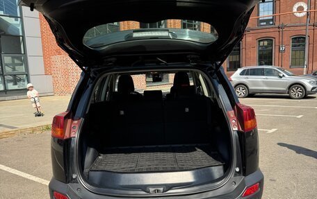 Toyota RAV4, 2014 год, 1 950 000 рублей, 23 фотография