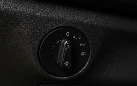 Volkswagen Jetta VII, 2020 год, 2 260 000 рублей, 14 фотография