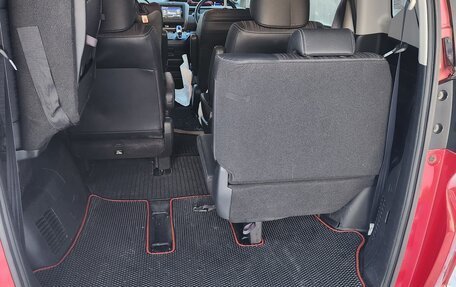 Honda Freed II, 2018 год, 1 600 000 рублей, 10 фотография