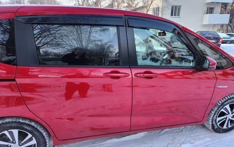 Honda Freed II, 2018 год, 1 600 000 рублей, 6 фотография