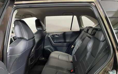 Toyota RAV4, 2022 год, 2 520 000 рублей, 12 фотография