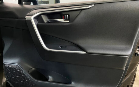Toyota RAV4, 2022 год, 2 520 000 рублей, 24 фотография