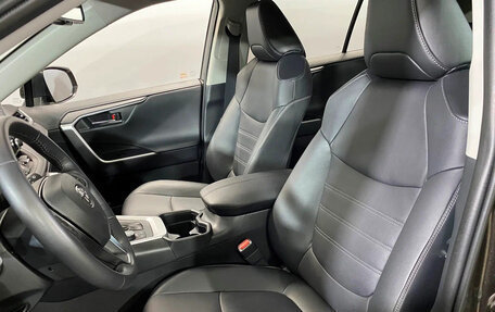 Toyota RAV4, 2022 год, 2 520 000 рублей, 19 фотография