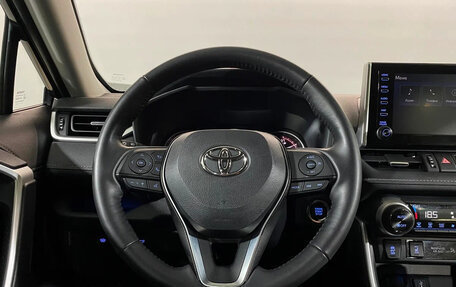 Toyota RAV4, 2022 год, 2 520 000 рублей, 21 фотография