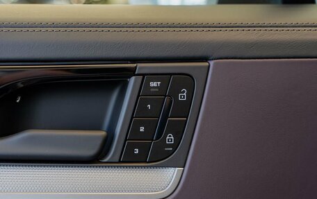 Porsche Cayenne III, 2025 год, 17 890 000 рублей, 17 фотография