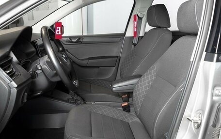 Skoda Rapid II, 2021 год, 1 520 000 рублей, 11 фотография