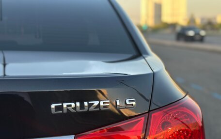 Chevrolet Cruze II, 2010 год, 850 000 рублей, 13 фотография