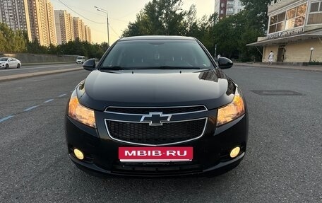 Chevrolet Cruze II, 2010 год, 850 000 рублей, 11 фотография