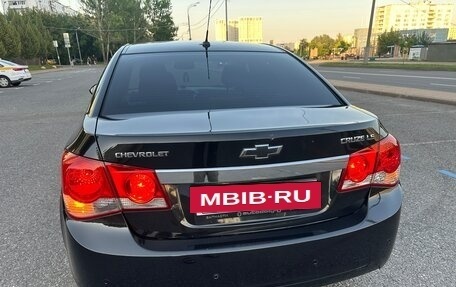 Chevrolet Cruze II, 2010 год, 850 000 рублей, 12 фотография