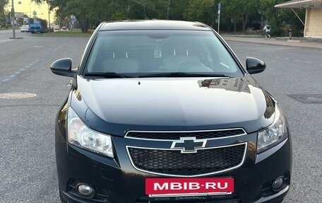 Chevrolet Cruze II, 2010 год, 850 000 рублей, 7 фотография