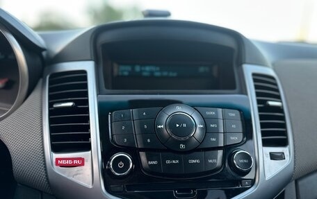 Chevrolet Cruze II, 2010 год, 850 000 рублей, 22 фотография